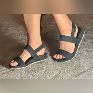 Timberland sandals back strap with buckle